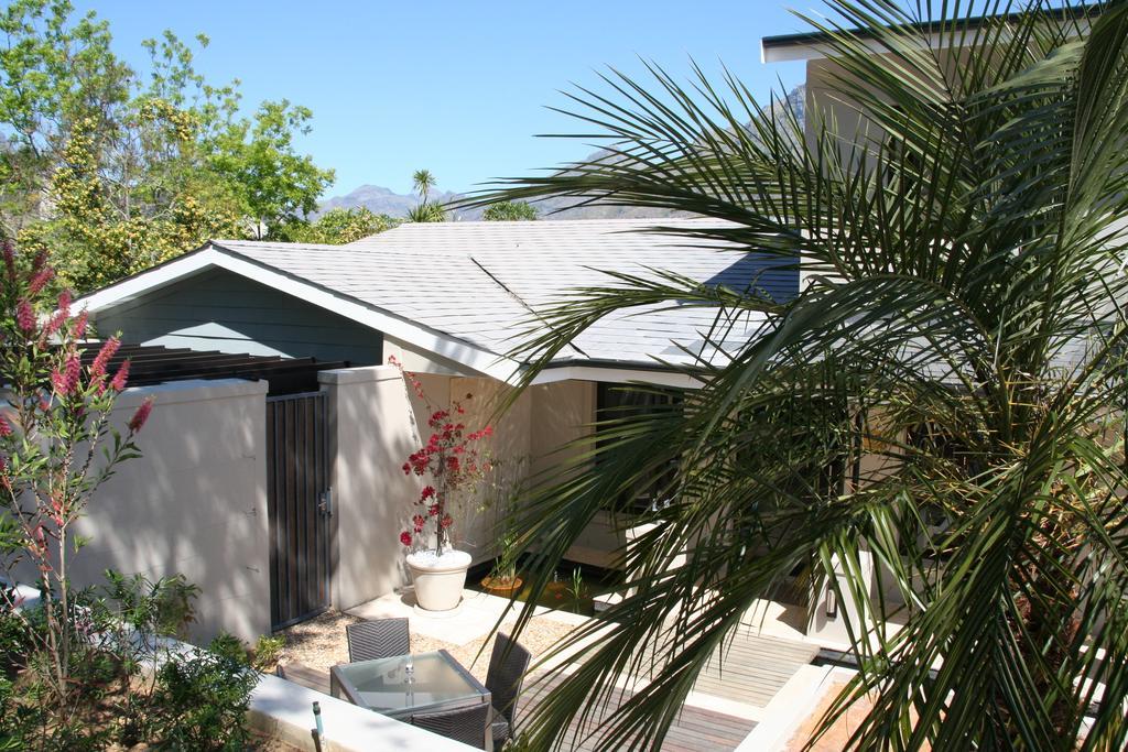 Keren'S Vine Guesthouse Stellenbosch Ngoại thất bức ảnh